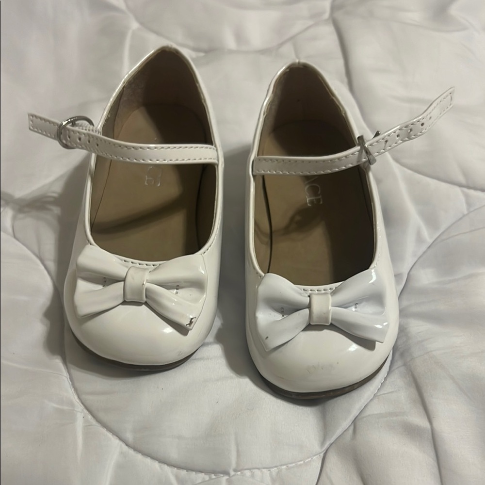 The Children's Place White Dress Shoes with Bow